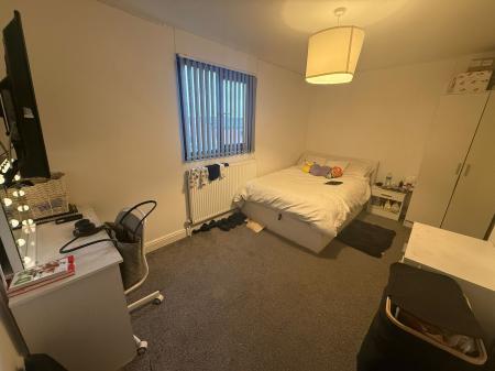 5 bedroom Terraced House to let in Wild Street, Derby, DE1