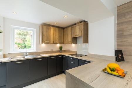5 bedroom Terraced House to let in Broadway
