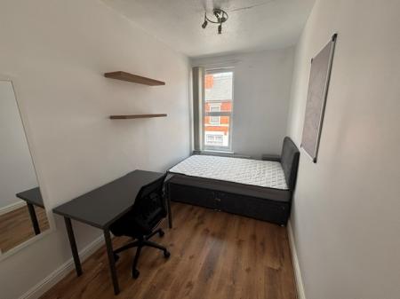 5 bedroom Terraced House for sale in Manchester Street, Derby, DE22