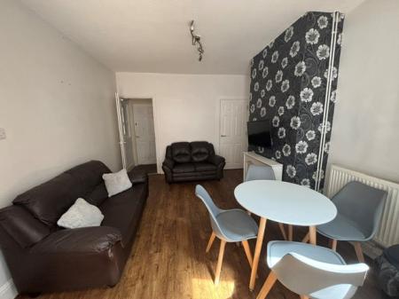 5 bedroom Terraced House for sale in Manchester Street, Derby, DE22