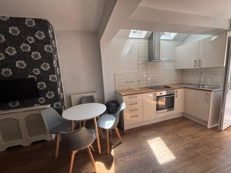 5 bedroom Terraced House for sale in Manchester Street, Derby, DE22