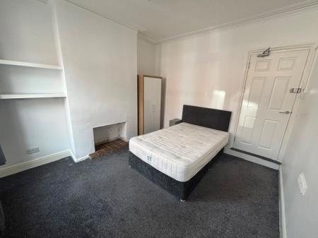 5 bedroom Terraced House for sale in Manchester Street, Derby, DE22