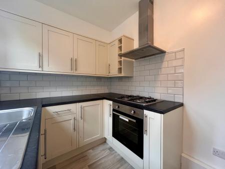 2 bedroom House to let in Commerce Street, Alvaston, DE24