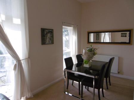 2 bedroom Apartment to let in Pineview Gardens, Derby, DE23