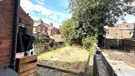 2 bedroom Terraced House to let in Werburgh Street, Derby, DE22