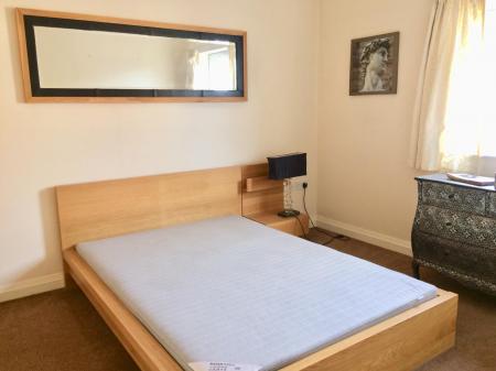 2 bedroom Apartment to let in Pineview Gardens, Derby, Littleover, DE23