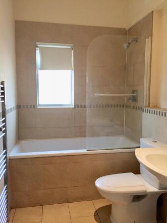 2 bedroom Apartment to let in Pineview Gardens, Derby, Littleover, DE23