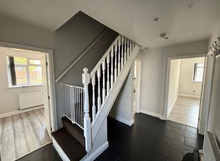 4 bedroom Bungalow for sale in Goodsmoor Road, Derby, Littleover, DE23