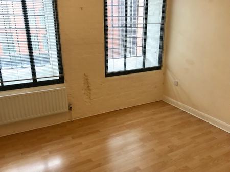 2 bedroom Apartment to let in Brookbridge Court, Derby, DE1