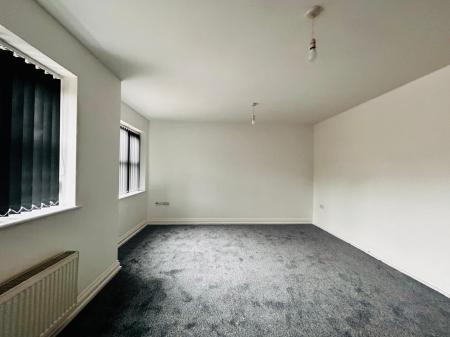 2 bedroom Flat to let in Parliament Street, Derby, DE22