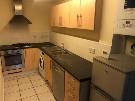 2 bedroom Apartment to let in Jackdaw Close, Derby, DE22
