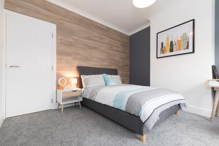 1 bedroom House share to let in Stepping Lane