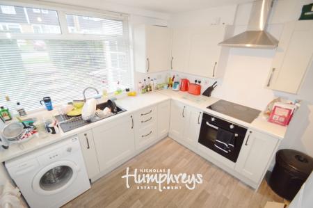 5 bedroom Terraced House to let in Aldykes, Hatfield, AL10