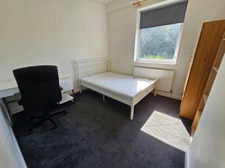 5 bedroom Terraced House to let in Bishops Rise, Hatfield, AL10