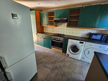 5 bedroom Terraced House to let in Bishops Rise, Hatfield, AL10