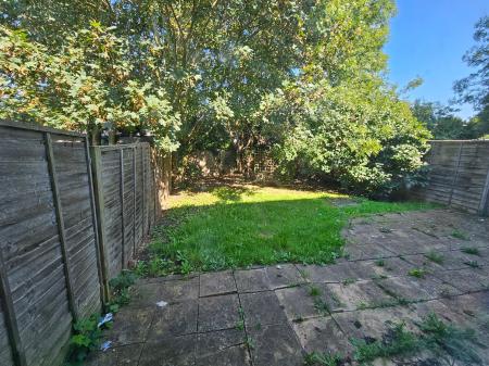 5 bedroom Terraced House to let in Bishops Rise, Hatfield, AL10