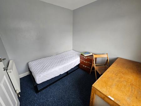 1 bedroom House share to let in Cherry Way, Hatfield, AL10