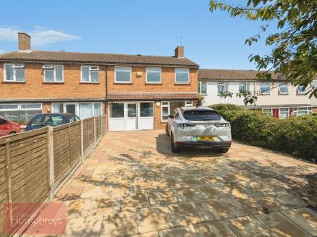 Cherry Way, Hatfield, AL10