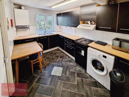 1 bedroom Terraced House to let in Chilterns, Hatfield, AL10