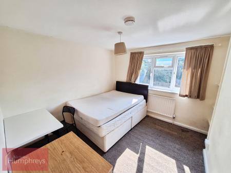 1 bedroom Terraced House to let in Chilterns, Hatfield, AL10