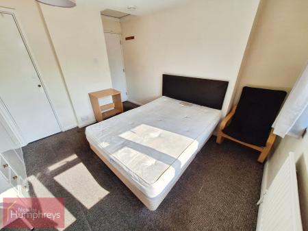 1 bedroom Terraced House to let in Chilterns, Hatfield, AL10