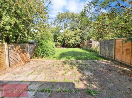 1 bedroom Terraced House to let in Chilterns, Hatfield, AL10