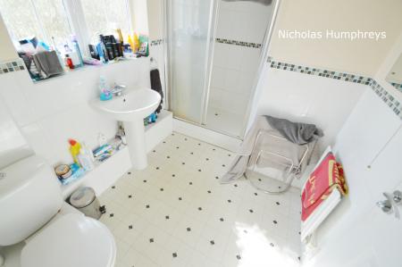 4 bedroom Terraced House to let in Cunningham Avenue, Hatfield, AL10