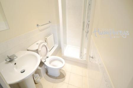 5 bedroom Terraced House to let in Cunningham Avenue, Hatfield, AL10