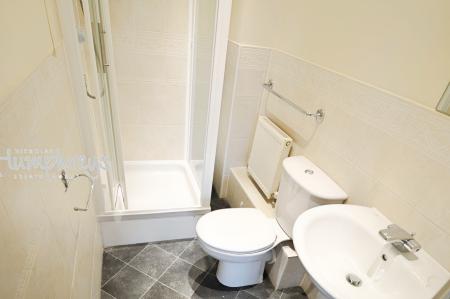 5 bedroom Terraced House to let in Cunningham Avenue, Hatfield, AL10