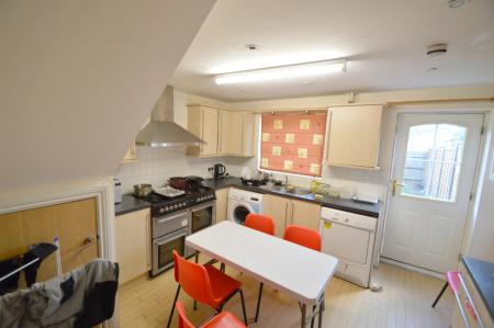 1 bedroom House share to let in Cunningham Avenue, Hatfield, AL10
