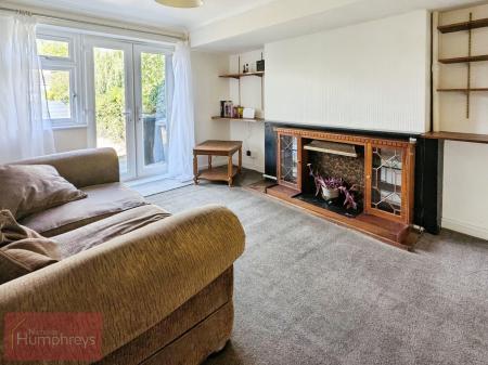 4 bedroom House share to let in Deerswood Avenue, Hatfield, AL10