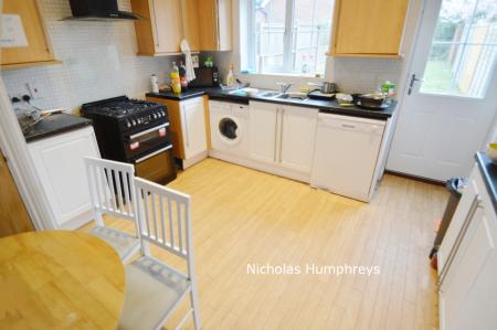 5 bedroom House share to let in Dragon Road, Hatfield, AL10