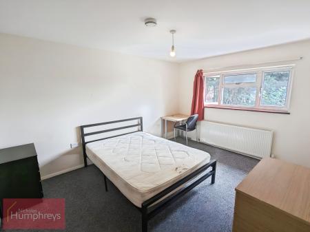 5 bedroom House share to let in Gorse Close, Hatfield, AL10