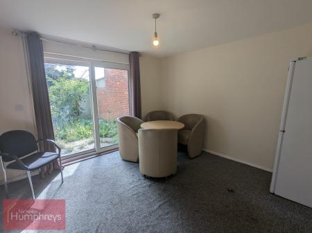 5 bedroom House share to let in Gorse Close, Hatfield, AL10