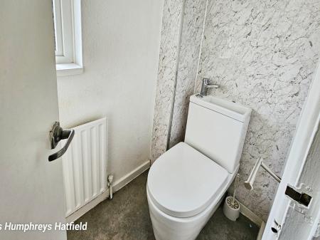 5 bedroom Terraced House to let in High Dells, Hatfield, AL10