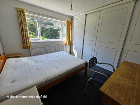 4 bedroom Terraced House to let in Indells, Hatfield, AL10