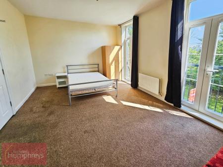 1 bedroom House share to let in Mosquito Way, Hatfield, AL10