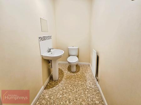 1 bedroom House share to let in Mosquito Way, Hatfield, AL10