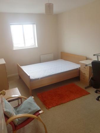 3 bedroom Flat to let in Mosquito Way, Hatfield, AL10