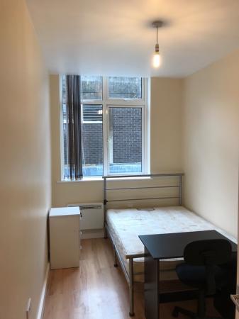 2 bedroom Flat to let in Town Centre, Hatfield, AL10