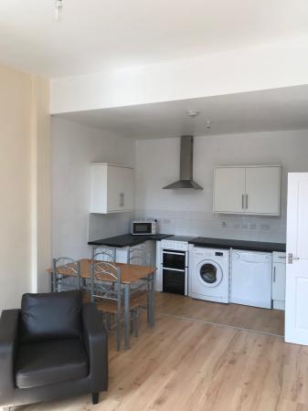 2 bedroom Flat to let in Town Centre, Hatfield, AL10