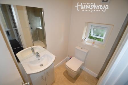 5 bedroom Terraced House to let in Willow Way, Hatfield, AL10