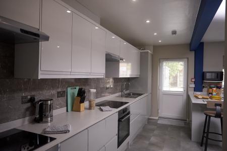 1 bedroom House share to let in Windmill Road, Hemel Hempsted, HP2