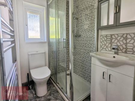 1 bedroom House share to let in Windmill Road, Hemel Hempsted, HP2