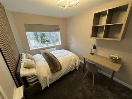 1 bedroom House share to let in Windmill Road, Hemel Hempsted, HP2