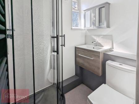 1 bedroom House share to let in Windmill Road, Hemel Hempsted, HP2