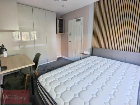 1 bedroom House share to let in Windmill Road, Hemel Hempsted, HP2