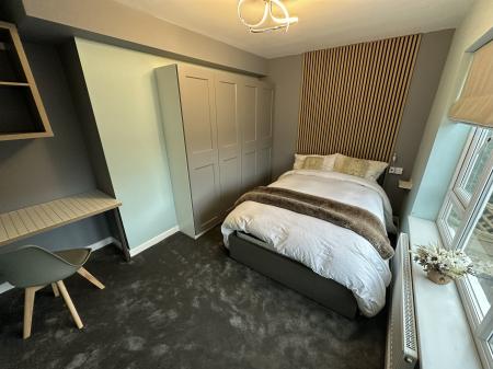 1 bedroom House share to let in Windmill Road, Hemel Hempsted, HP2