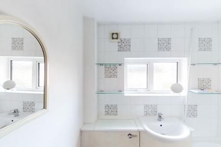 4 bedroom Flat to let in Briars Wood, Hatfield, AL10