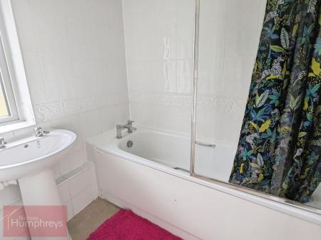 1 bedroom Terraced House to let in Hillcrest, Hatfield, AL10